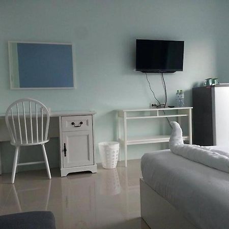 Kim Lung Airport Hotel Patong Exterior foto