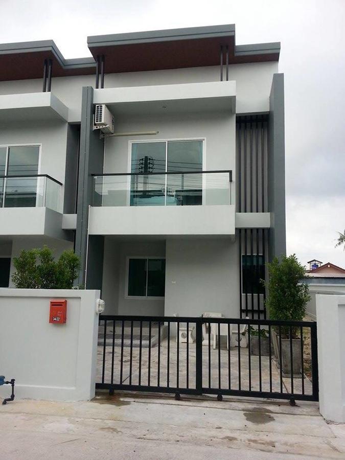 Kim Lung Airport Hotel Patong Exterior foto